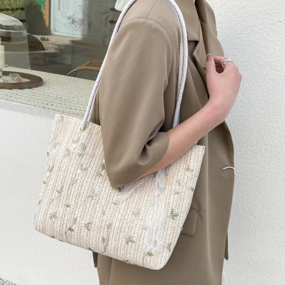 The Solaya Bag